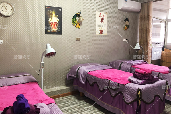 咸宁美容嘿嘿视频下载店美容间