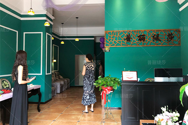 嘿嘿视频在线观看大厅