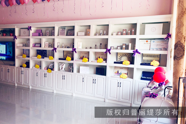 嘿嘿连载黄色